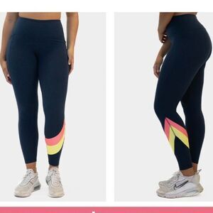 Senita Athletics New Wave Leggings Size Small